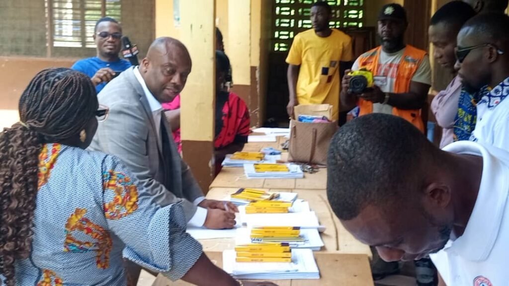 Asuogyaman MP Thomas Ampem Nyarko serving lunch to BECE candidates in Eastern Region