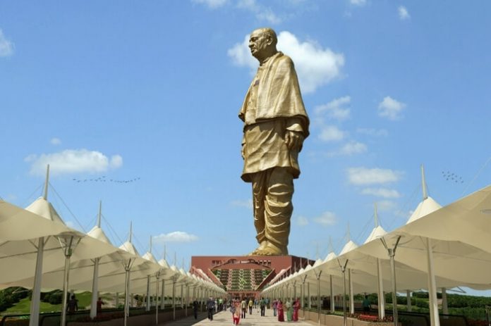 Officials expect that the 182m tall statue will attract millions of annual visitors