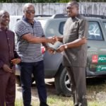Mr. John Mahama presenting the vehicles to the leadership of the party